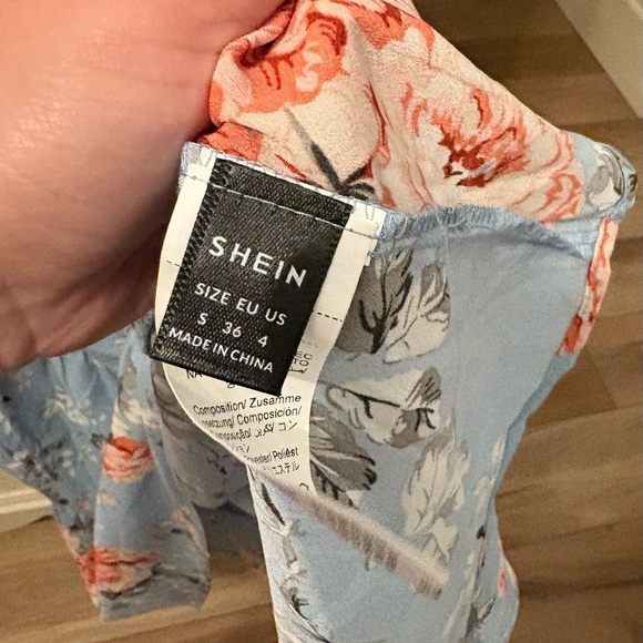SHEIN floral blue dress women’s - Picture 5 of 5